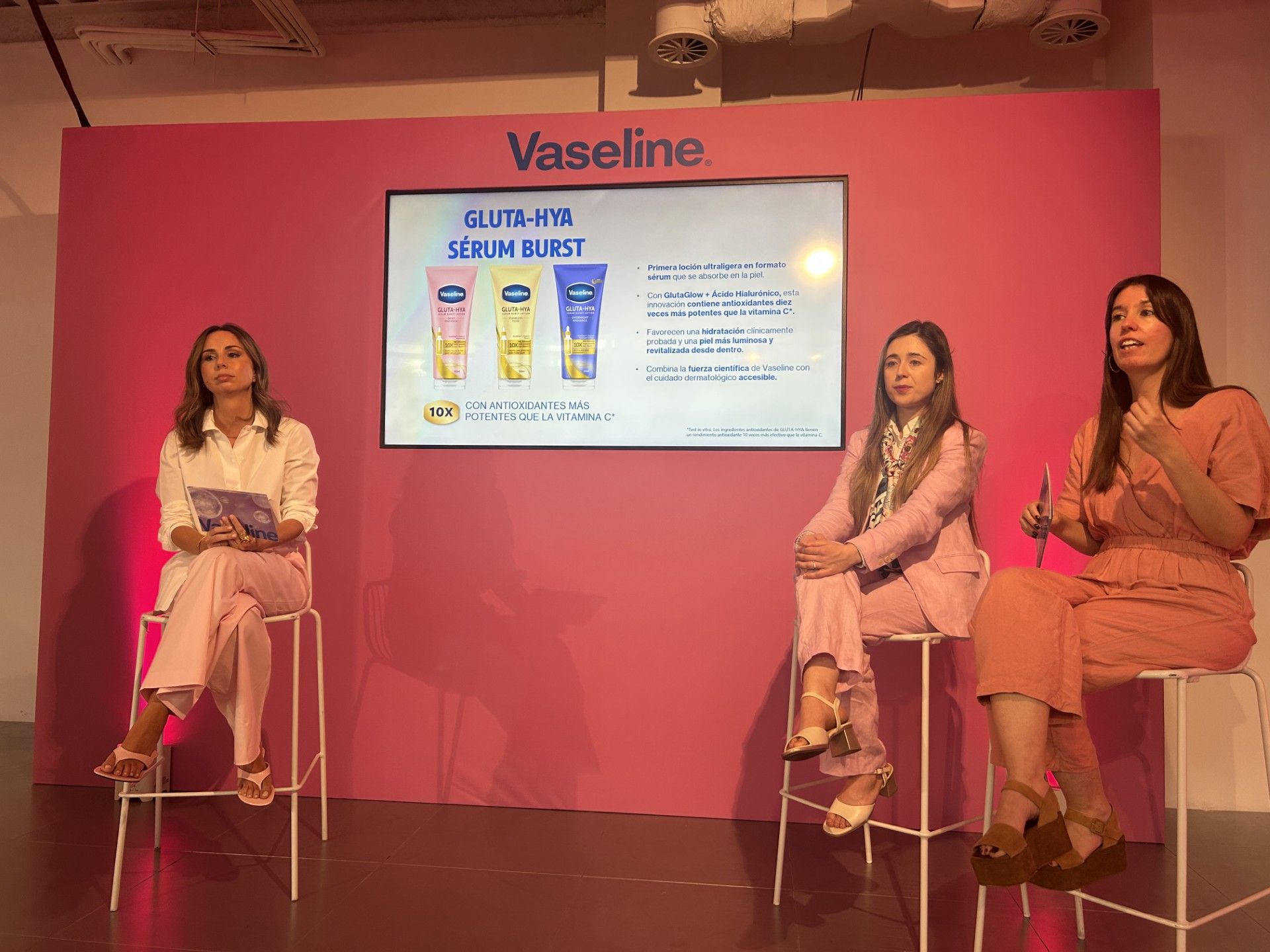 Vaseline impulsa la tendencia de la ‘skinification’ corporal con el lanzamiento de su nueva gama Gluta-Hya