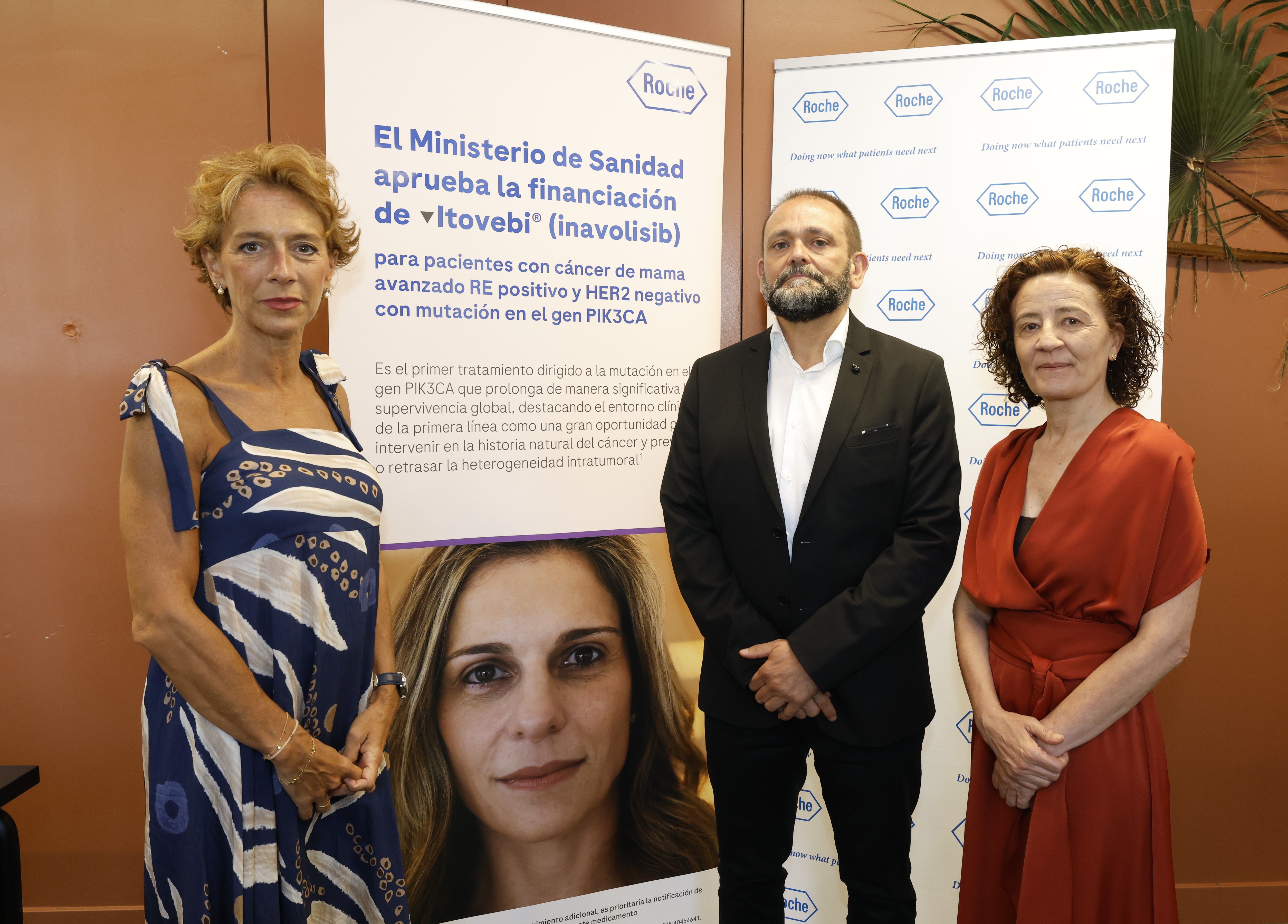De izda a derecha: la Dra Eva Ciruelos, el Dr. Federico Rojo,  y la doctora Mª Luz Amador.