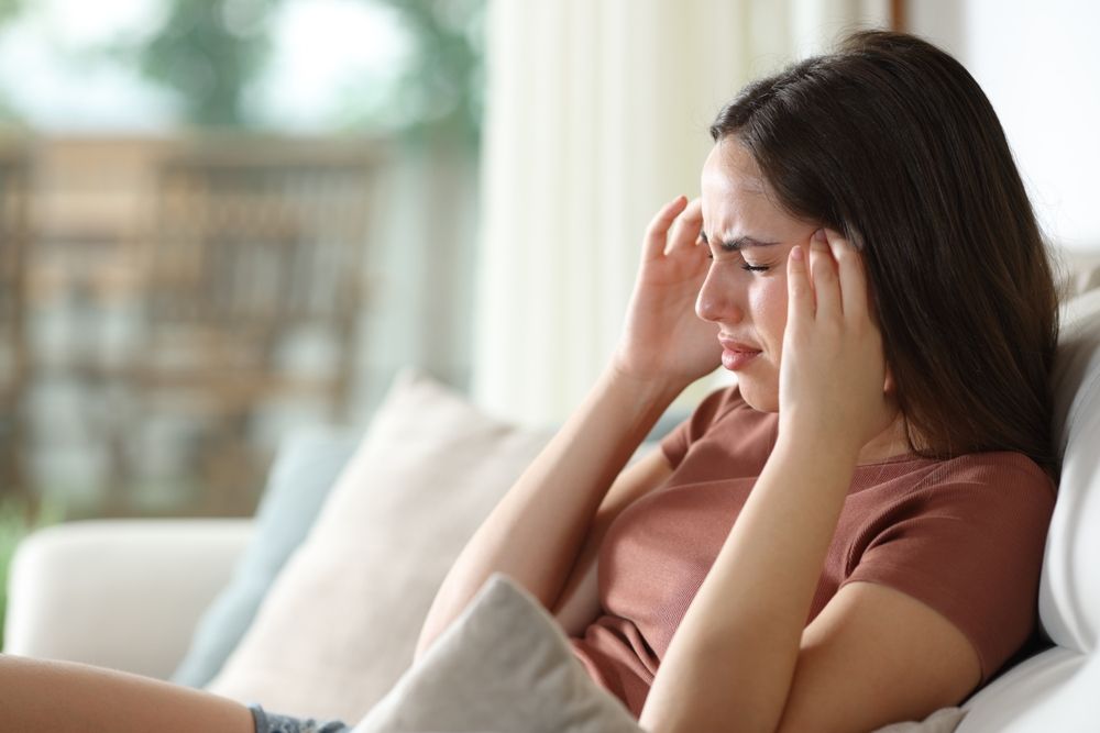 La migraña afecta a más de 6 millones de personas en España, pero solo 1 de cada 10 recibe tratamiento preventivo