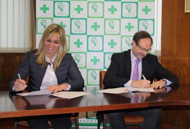 El COF de Lugo y SEFAC firman un convenio para desarrollar servicios profesionales farmacéuticos El COF de Lugo y SEFAC firman un convenio para desarrollar servicios profesionales farmacéuticos