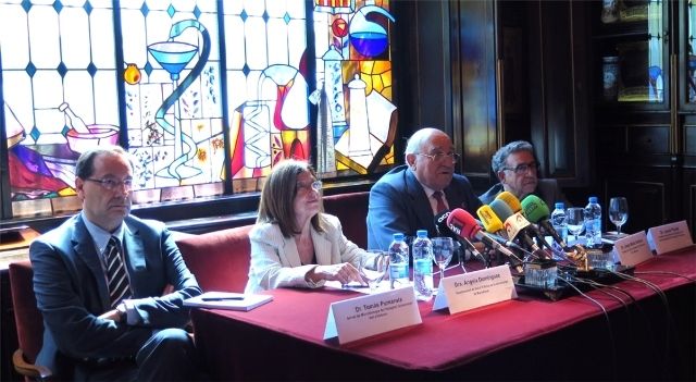 La Real Academia de Farmacia de Catalunya se posiciona a favor de los programas de vacunaciones