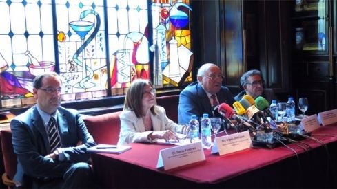 La Real Academia de Farmacia de Catalunya se posiciona a favor de los programas de vacunaciones
