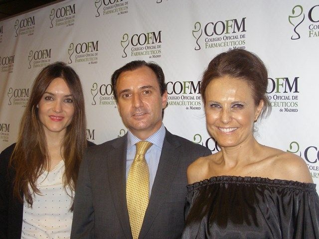 Los farmacéuticos de Madrid toman posiciones contra los efectos no deseados de los cosméticos