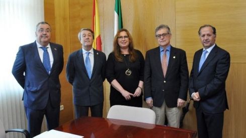 UPSACO se reúne con la nueva delegada territorial de Salud de la Junta de Andalucía UPSACO se reúne con la nueva delegada territorial de Salud de la Junta de Andalucía