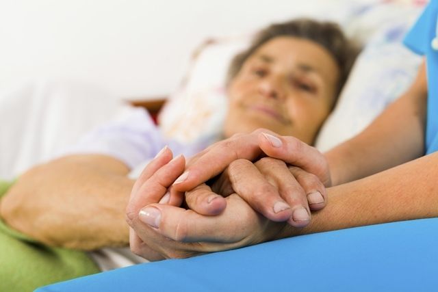 Paciente diagnosticada de Alzheimer e insuficiencia cardiaca