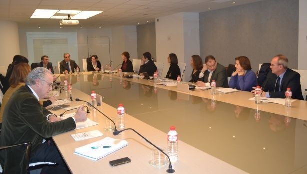 El Consejo General de Farmacéuticos avanza en la implantación del Servicio de Seguimiento Farmacoterapéutico