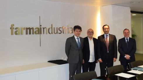 La SER y Farmaindustria firman un convenio de colaboración para fomentar la transparencia