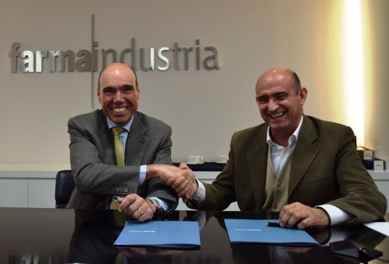 Pacientes y Farmaindustria colaborarán por el uso responsable del medicamento y la transparencia