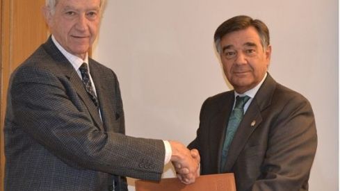 El COF de Madrid y SIGRE firman un convenio para potenciar el reciclado de envases y restos de medicamentos