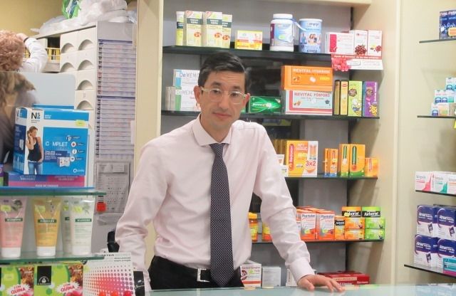 «Los farmacéuticos españoles no hemos de tener complejos, nuestra formación científica es muy sólida»