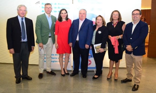 @boticariagarcia, nueva académica de la Academia de Farmacia Santa María de España de la Región de Murcia