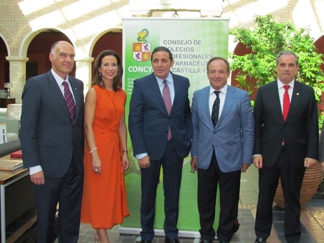 Los farmacéuticos de Castilla y León apelan a una gran alianza con Sanidad para mejorar la atención y ahorrar gastos sanitarios