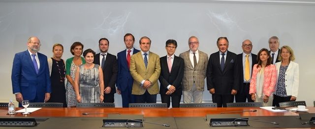 Constituido el Consejo de Administración del Sistema Español de Verificación de Medicamentos (SEVeM)