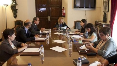 El Consejo General presenta el 20 Congreso Nacional Farmacéutico a la alcaldesa de Castellón y a la consejera valenciana de Sanidad