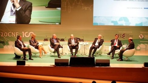 Farmacia comunitaria, industria y distribución farmacéutica destacan su aportación a la sostenibilidad del sistema sanitario