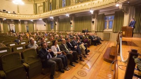 La Academia de Ciencias Médicas de Bilbao inauguró el nuevo curso académico