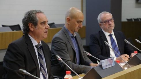 Distribución y farmacia buscarán juntos fórmulas que contribuyan a la sostenibilidad del SNS