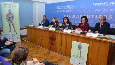 Murcia: médicos, farmacéuticos, dentistas y podólogos presentan una campaña para el uso prudente de antibióticos