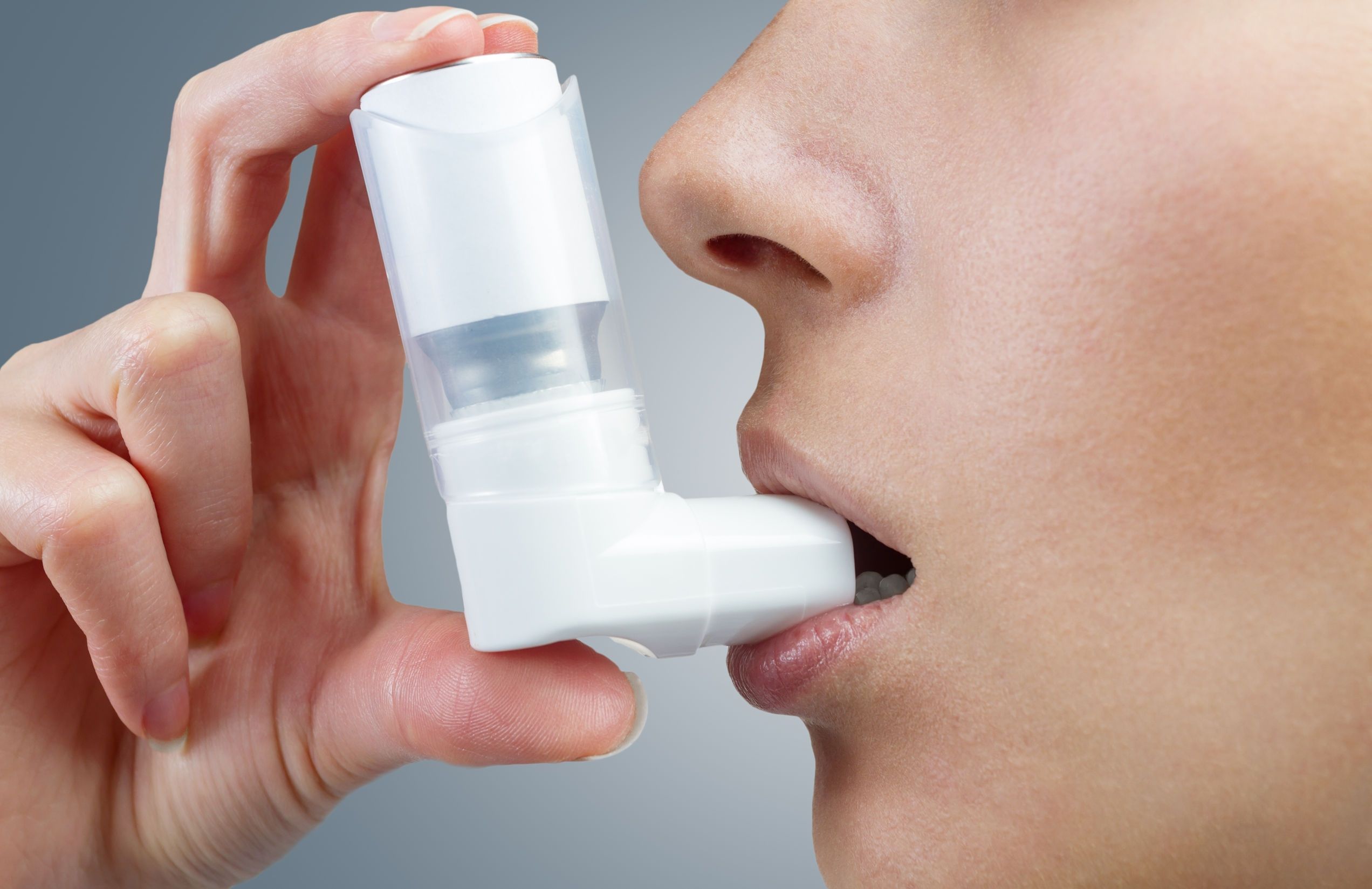 ¿Tienes asma y usas glucocorticoides?: descubre el metotrexato