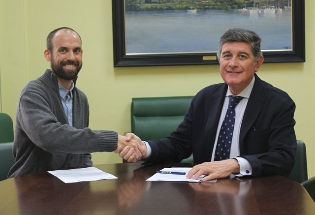 El COF de Sevilla y Farmamundi firman un convenio en defensa de la salud universal