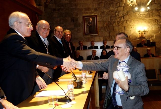 La Fundación del Hospital Sant Joan de Déu recibe el premio Federació Farmacèutica 2016 de la RAFC