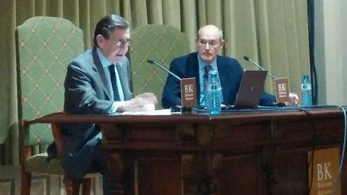 Rafael Bengoa: «De la asistencia reactiva a la proactiva, ese es el reto»