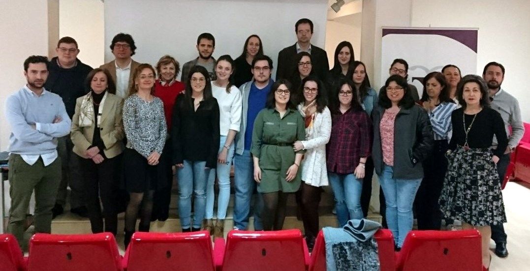Futuros farmacéuticos toledanos reciben asesoramiento sobre salidas profesionales