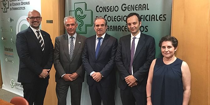 Encuentro entre Veterindustria y el Consejo General de Colegios Oficiales de Farmacéuticos