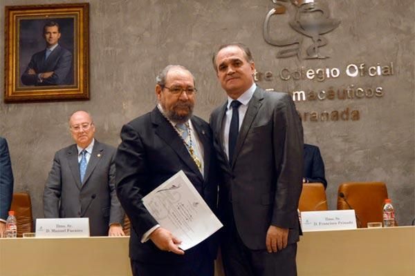 El CACOF entrega la medalla de honor a Antonio José Ruiz Moya