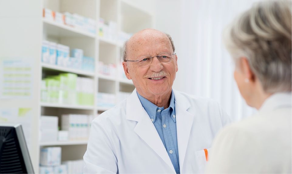 Jubilación y farmacia: al pie del cañón