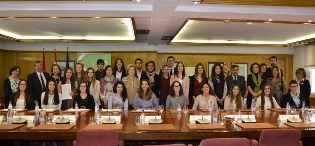 El COF de Madrid concede 25 becas a alumnos Erasmus de Farmacia de la Universidad Complutense