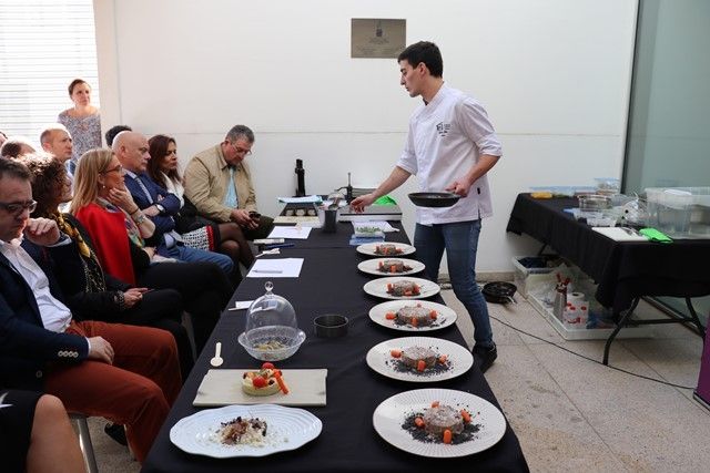 El COF de Valencia celebra su I Jornada de Alimentación