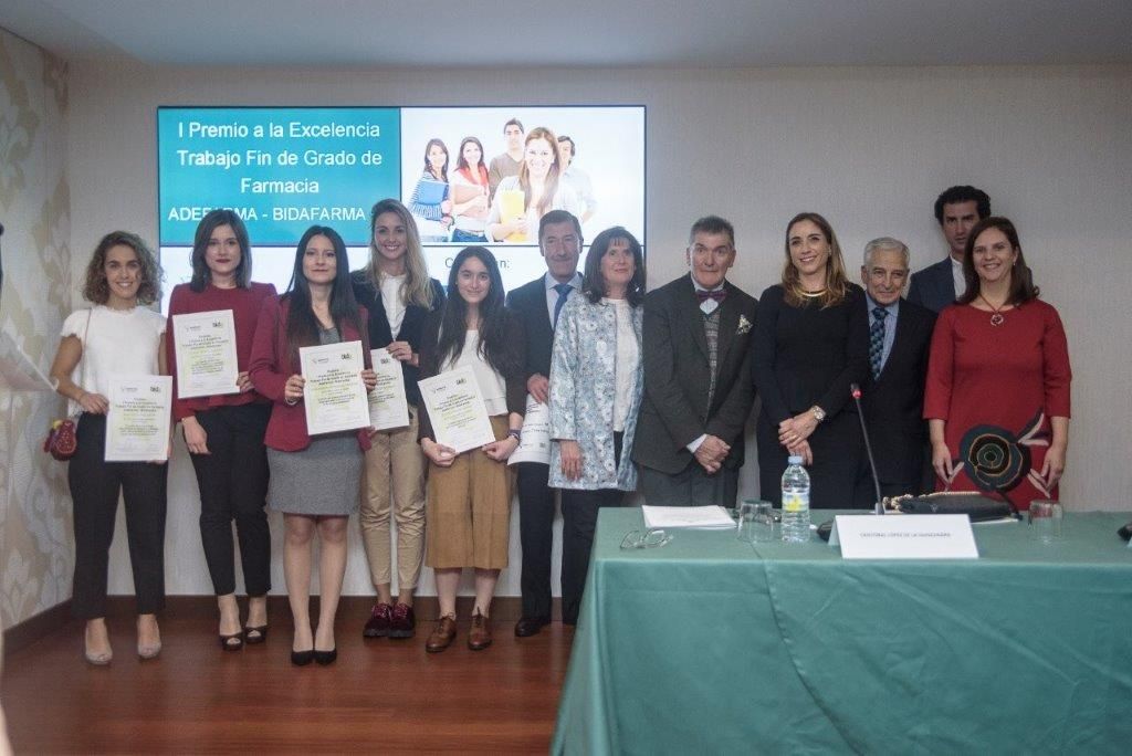 Adefarma y Bidafarma entregan su primer Premio a la Excelencia Trabajo Fin de Grado de Farmacia