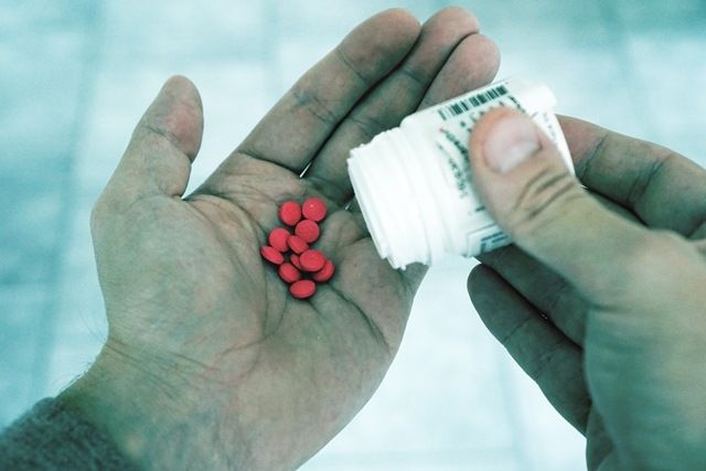 FEFE alerta del peligro de utilizar los medicamentos fuera de sus indicaciones probadas