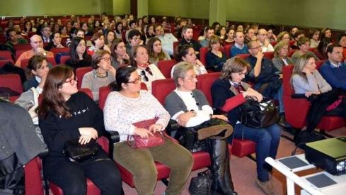 Las farmacias de la provincia de Ciudad Real informarán sobre los programas de cribado de cáncer de cuello de útero y de colon