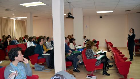 El COF Toledo retoma el curso de atención farmacéutica con una conferencia sobre el abordaje de la nutrición cerebral