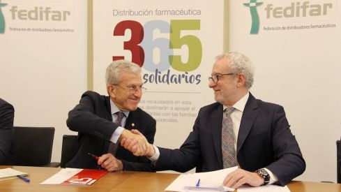 La distribución farmacéutica colabora con Cáritas para apoyar a las familias más desfavorecidas