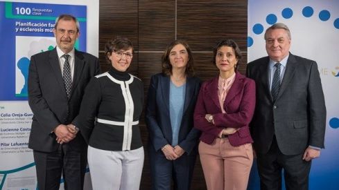 El embarazo es posible en mujeres con esclerosis múltiple
