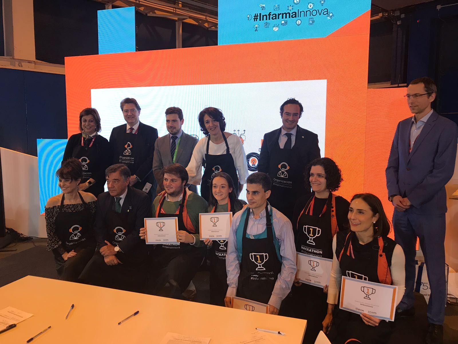 #Lápices, equipo vencedor de la primera edición del Hackathon de #InfarmaInnova