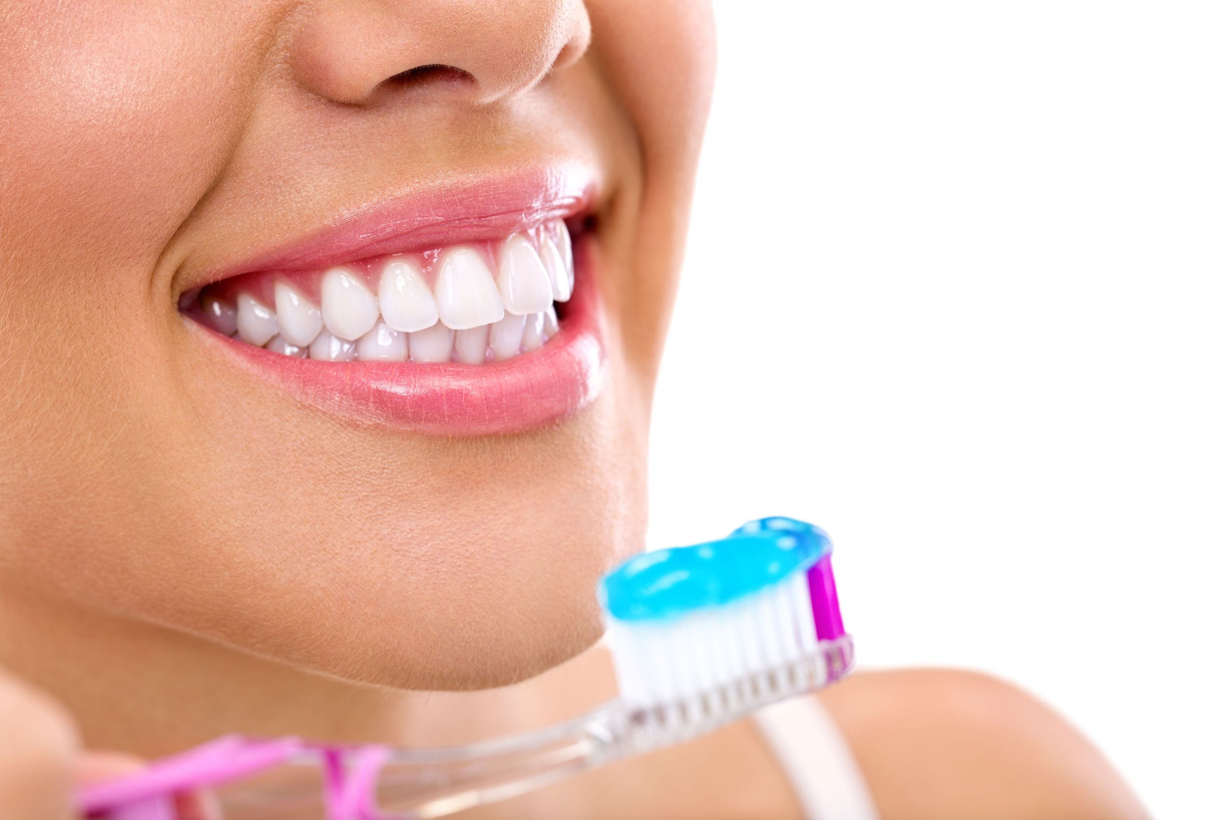 Farmacéuticos y odontoestomatólogos de Cataluña crean una guía sobre salud bucodental