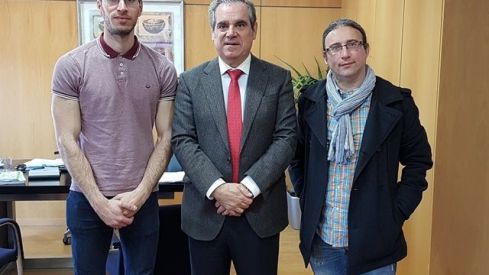 Consejo General de Farmacéuticos y Confederación LGTB Española trabajarán en la mejora de la asistencia farmacéutica a pacientes con VIH