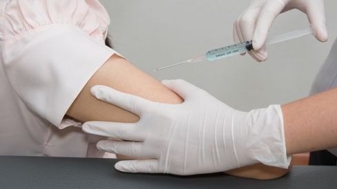 FEFE considera que las farmacias darían mayor cobertura nacional a las campañas de vacunación