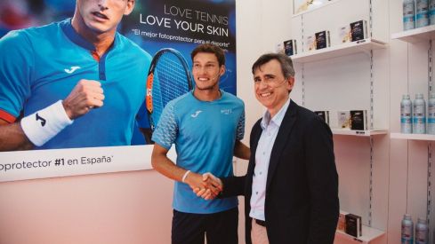 Pablo Carreño e ISDIN, juntos por la protección solar en el deporte
