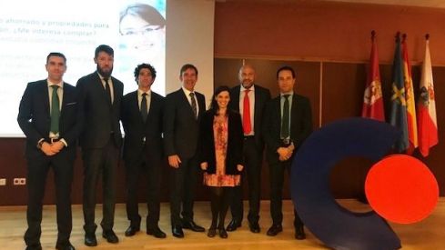 Farmaconsulting define los 5 ejes para conseguir una buena transmisión en la conferencia ofrecida en COFAS