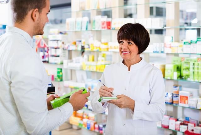 92 farmacias comunitarias de 6 provincias comienzan a trabajar en la implantación del Servicio de Adherencia Terapéutica