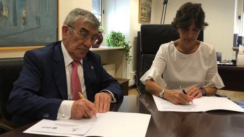 FSFE y la Universidad Complutense crean una Cátedra en cooperación farmacéutica al desarrollo y acción social