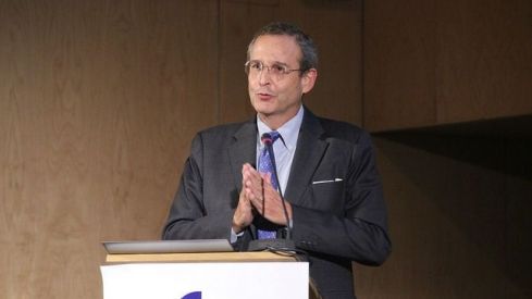 El científico Mariano García Blanco advierte sobre una futura pandemia de enfermedades infecciosas «muy peligrosa»
