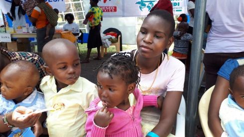 Farmamundi y la Fundación Ordesa ponen en marcha un laboratorio clínico en el centro de salud de Biafra