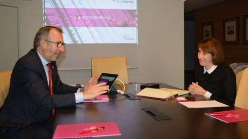 Fedefarma expone su modelo de distribución cooperativa a la presidenta de la Comisión de Salud del Parlamento de Cataluña