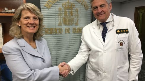 SEVeM: realizada con éxito, en la farmacia del Ministerio de Defensa, la primera prueba de verificación de extremo a extremo en entorno real